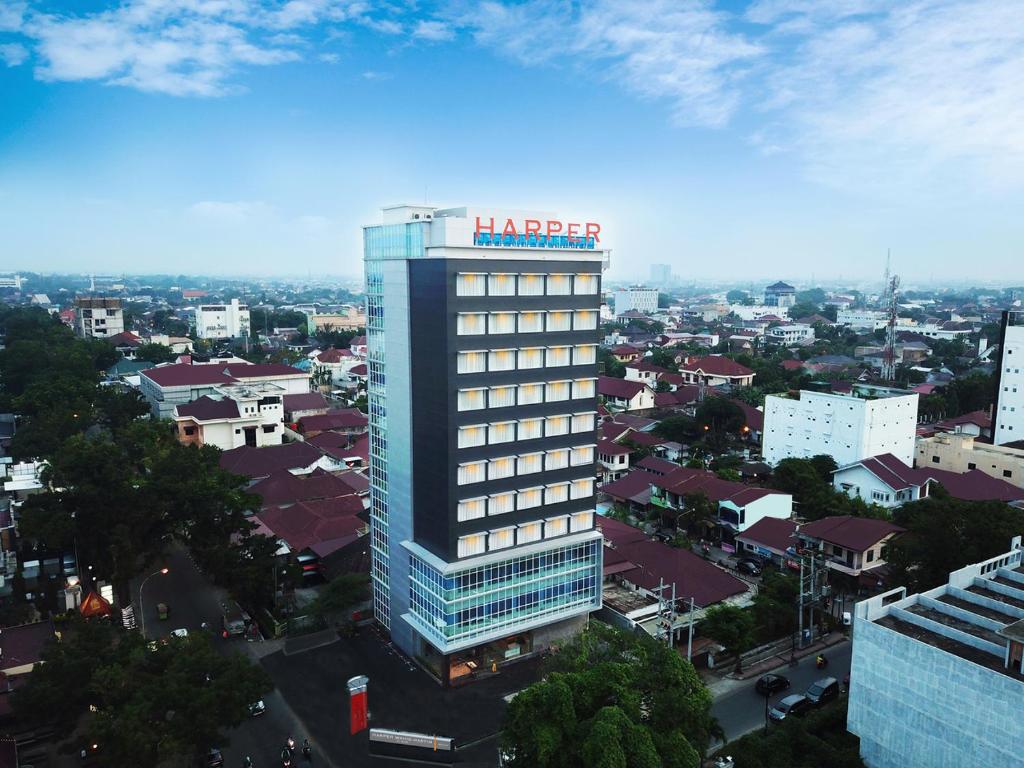 Harper Wahid Hasyim, Medan by ASTON